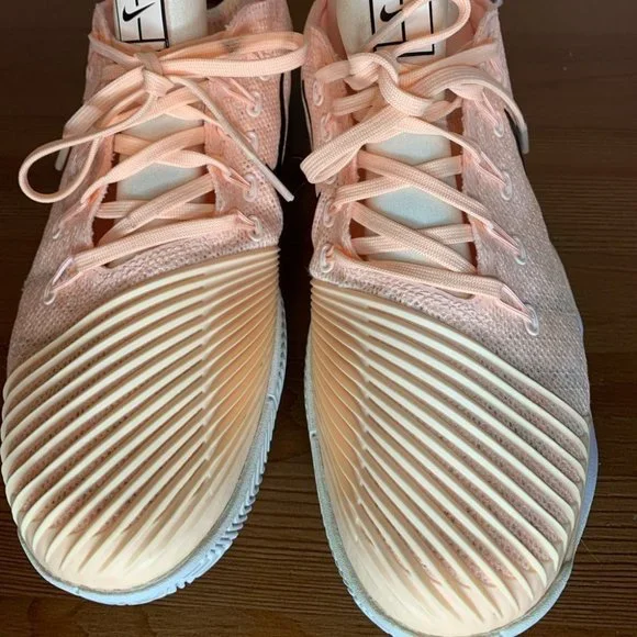 Women's  Tennis Nike Air Zoom Ultra React HC in Peach Size 8.5 - Picture 9 of 10